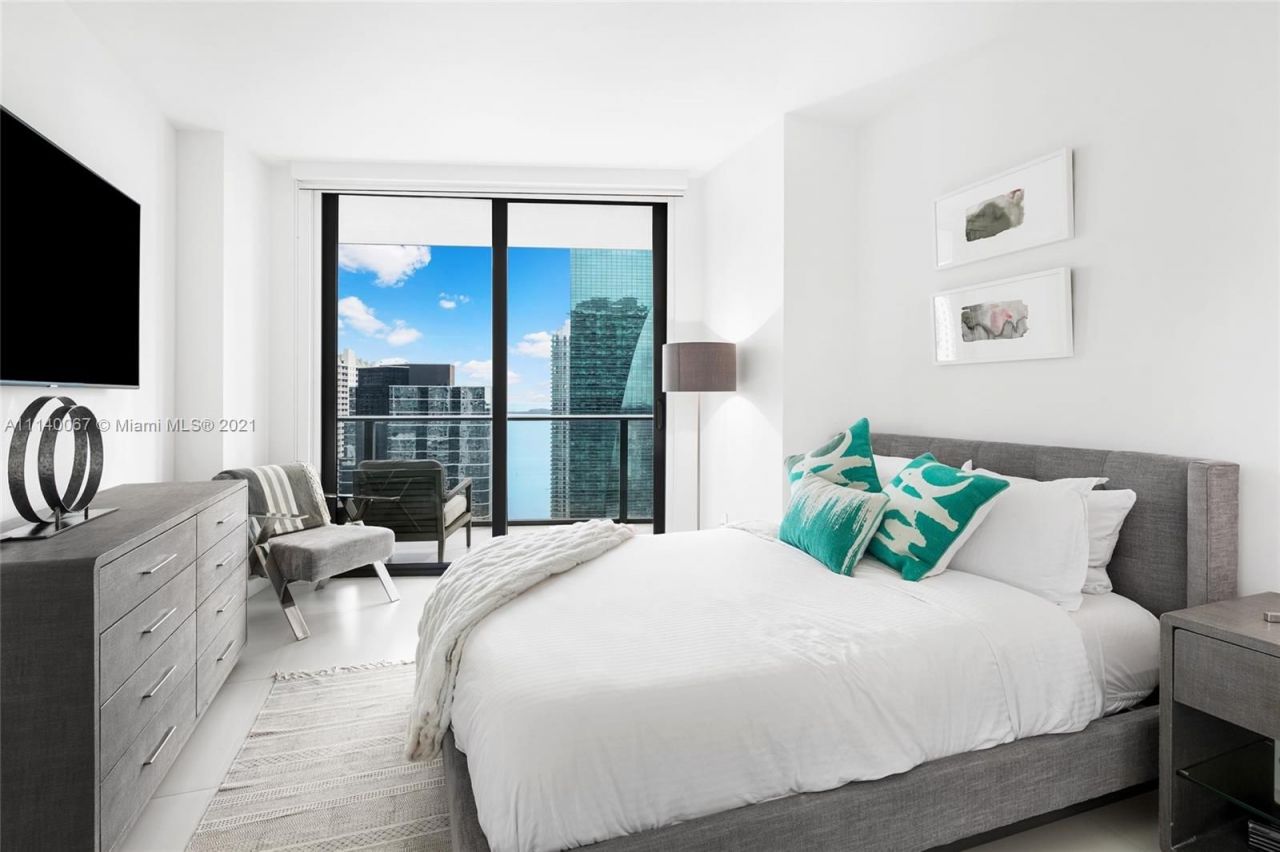 Piso en Miami, Estados Unidos, 140 m² - imagen 14