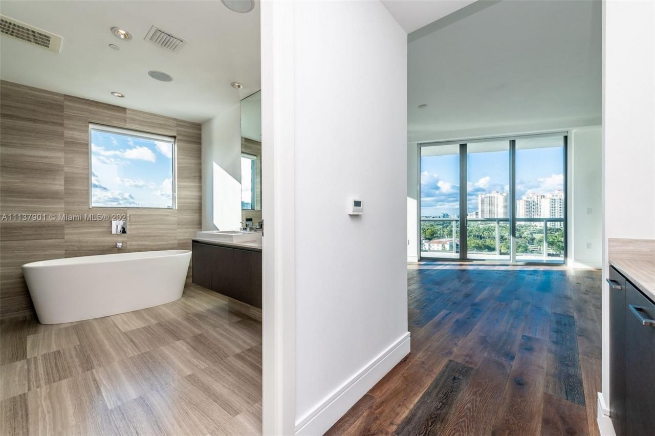 Appartement à Miami, États-Unis, 200 m² - image 7