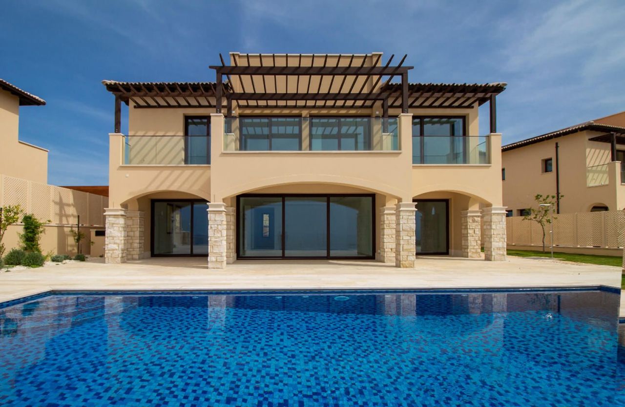 Villa en Pafos, Chipre, 318 m² - imagen 1