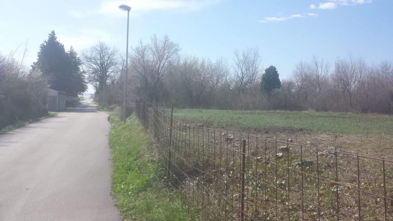 Terreno a Buljarica, Montenegro, 3 298 m2 - foto 2