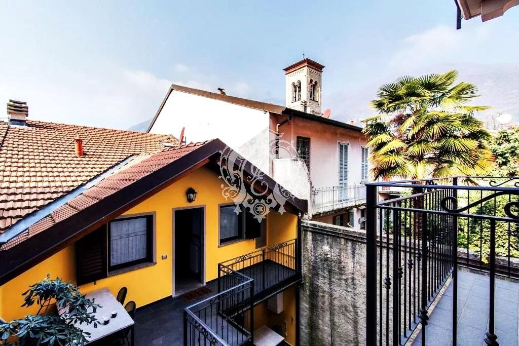 Townhouse a Torno, Italia, 350 m² - foto 8