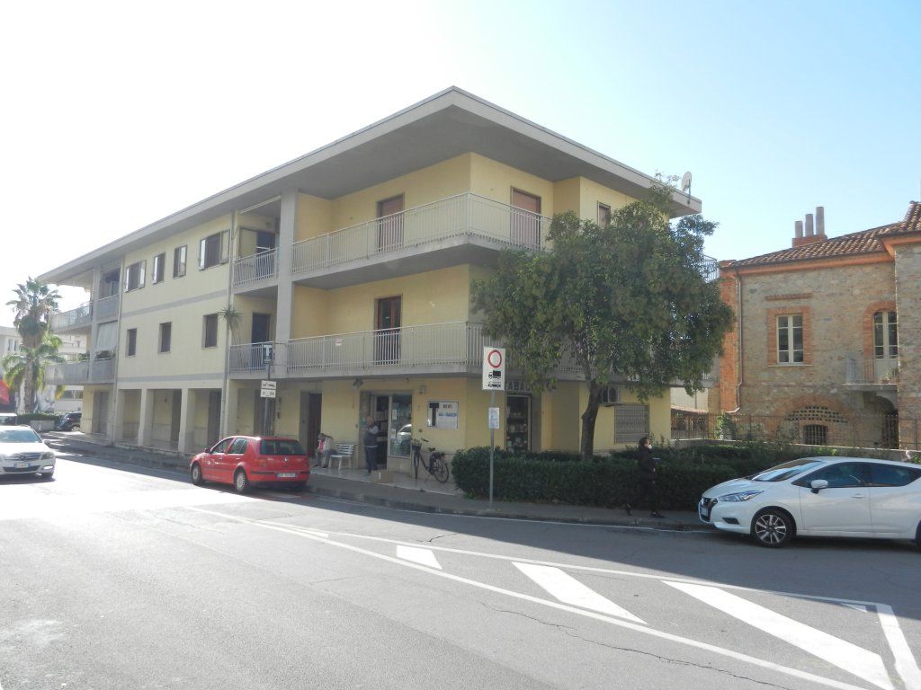 Appartement à Diamante, Italie, 130 m² - image 1