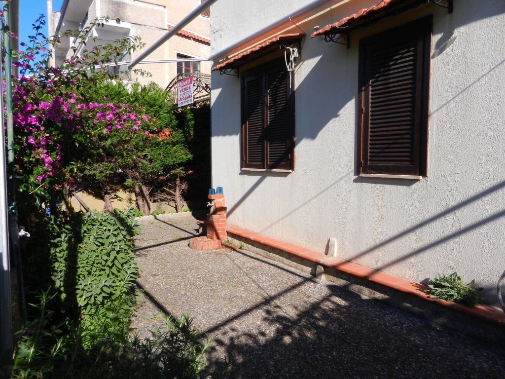 Piso en Santa Maria del Cedro, Italia, 95 m² - imagen 9