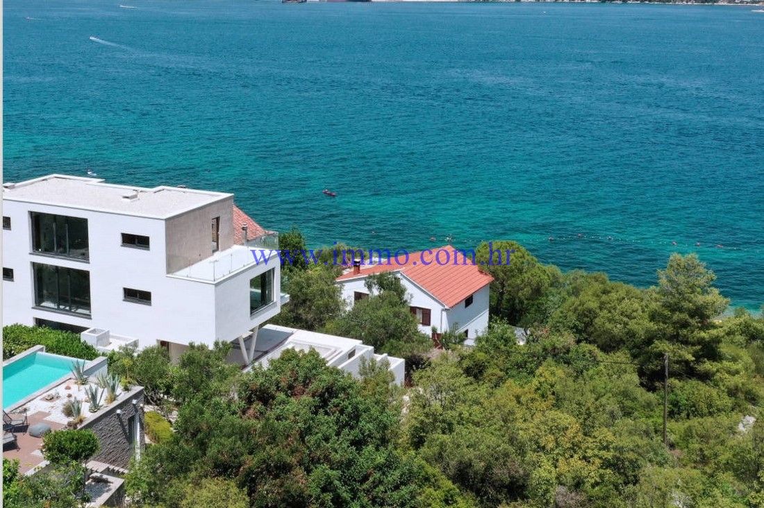 Villa in Trogir, Kroatien, 310 m² - Foto 1