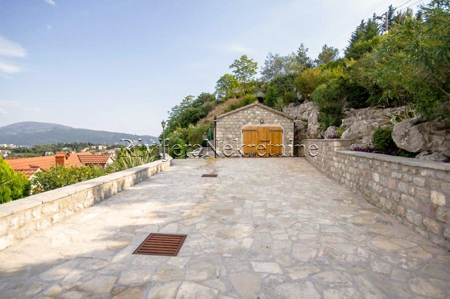 Casa a Herceg-Novi, Montenegro, 226 m² - foto 5