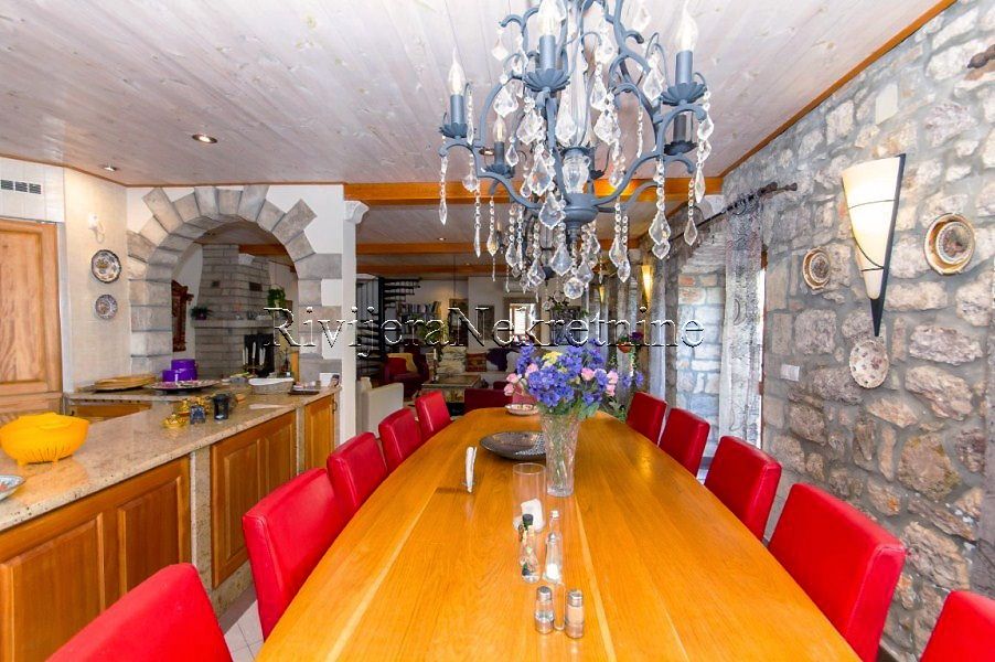 Casa a Herceg-Novi, Montenegro, 226 m² - foto 17