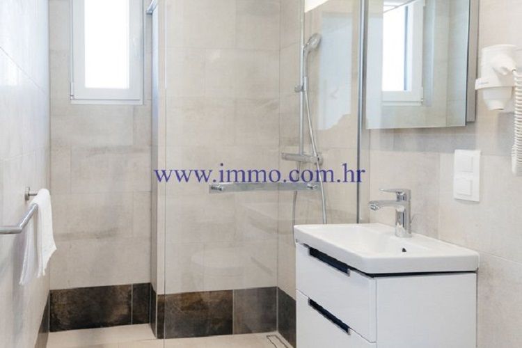 Villa a Traù, Croazia, 162 m² - foto 15