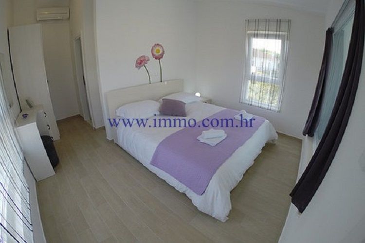 Villa à Trogir, Croatie, 200 m² - image 12