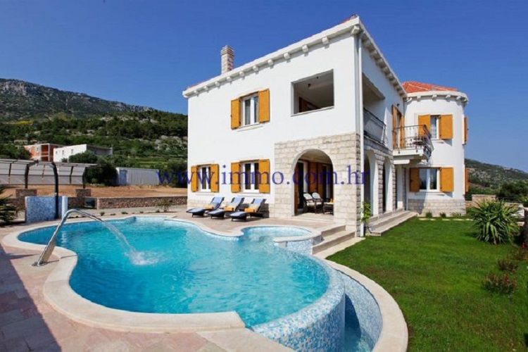 Villa sur le Brač, Croatie, 313 m² - image 2