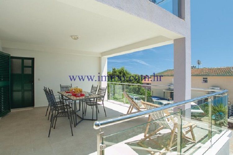 Villa en la isla de Korcula, Croacia, 150 m² - imagen 1