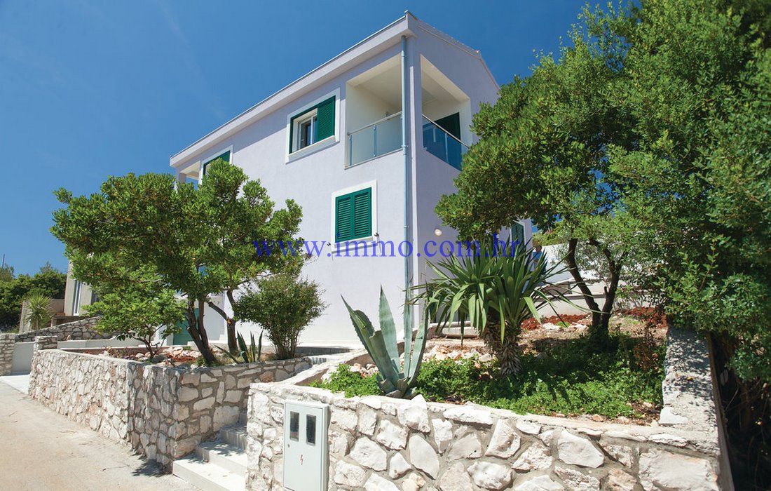 Villa on Korcula island, Croatia, 150 m² - picture 18