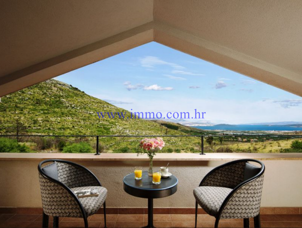 Villa à Trogir, Croatie, 690 m² - image 14