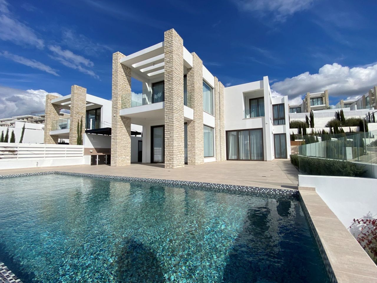 Villa à Paphos, Chypre, 300 m² - image 1