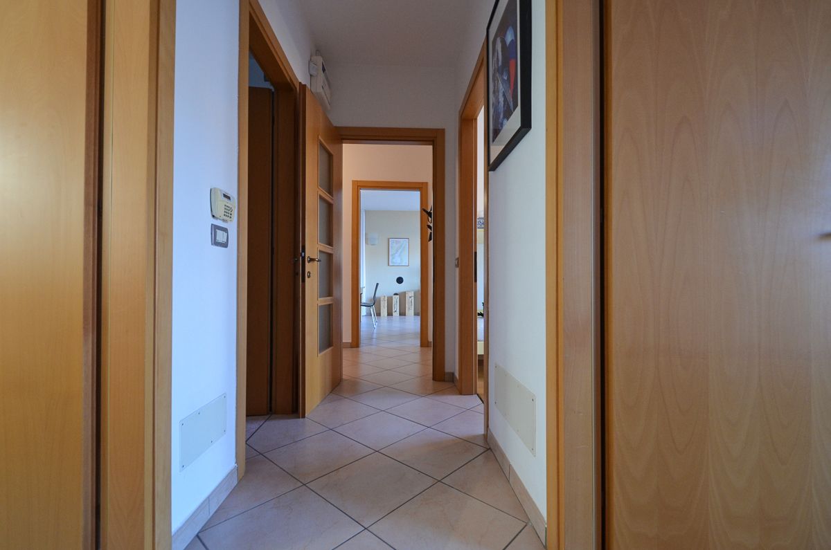 Villa in Gardasee, Italien, 185 m² - Foto 12