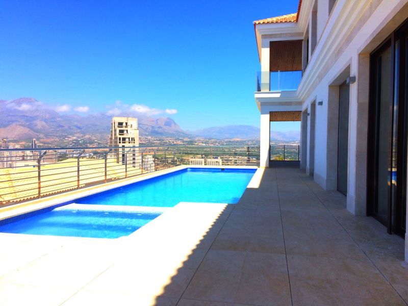 Villa en Benidorm, España, 575 m² - imagen 5