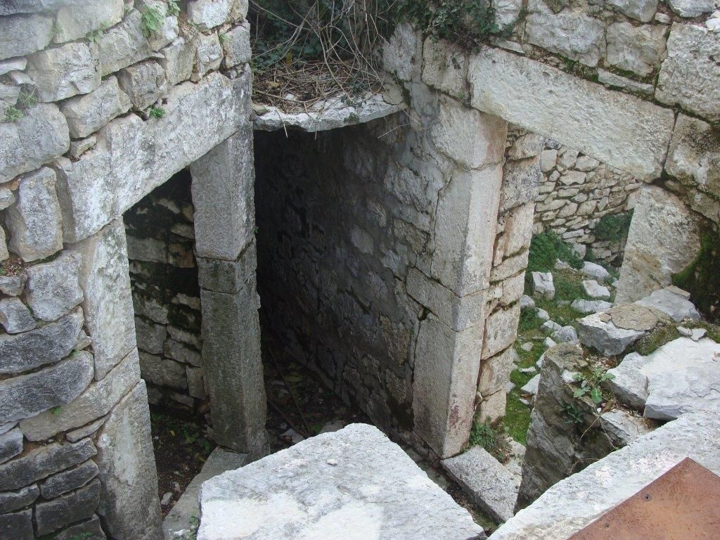 Casa da ristrutturare a Herceg-Novi, Montenegro, 50 m² - foto 4