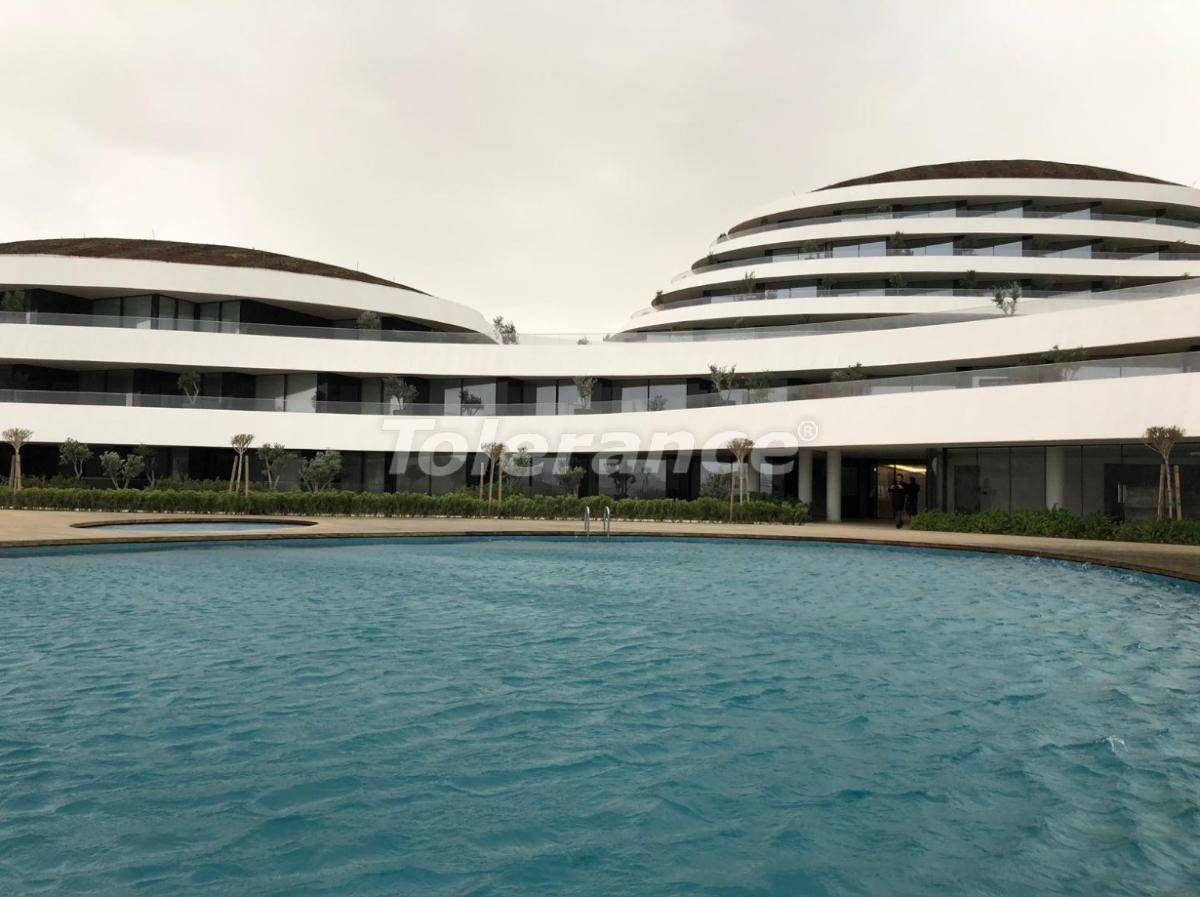 Apartment in Cesme, Turkey - picture 3