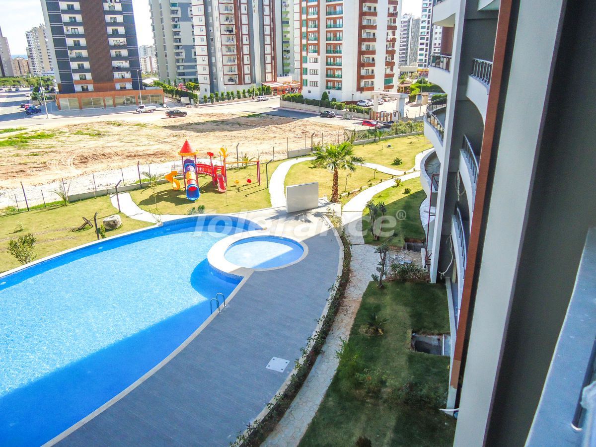 Appartement à Mersin, Turquie, 140 m² - image 3