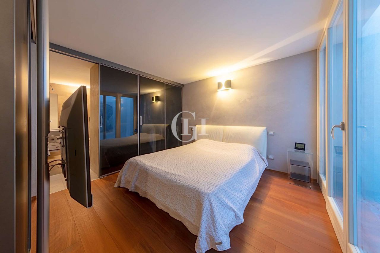 Appartamenti sul Lago di Garda, Italia, 147 m² - foto 11