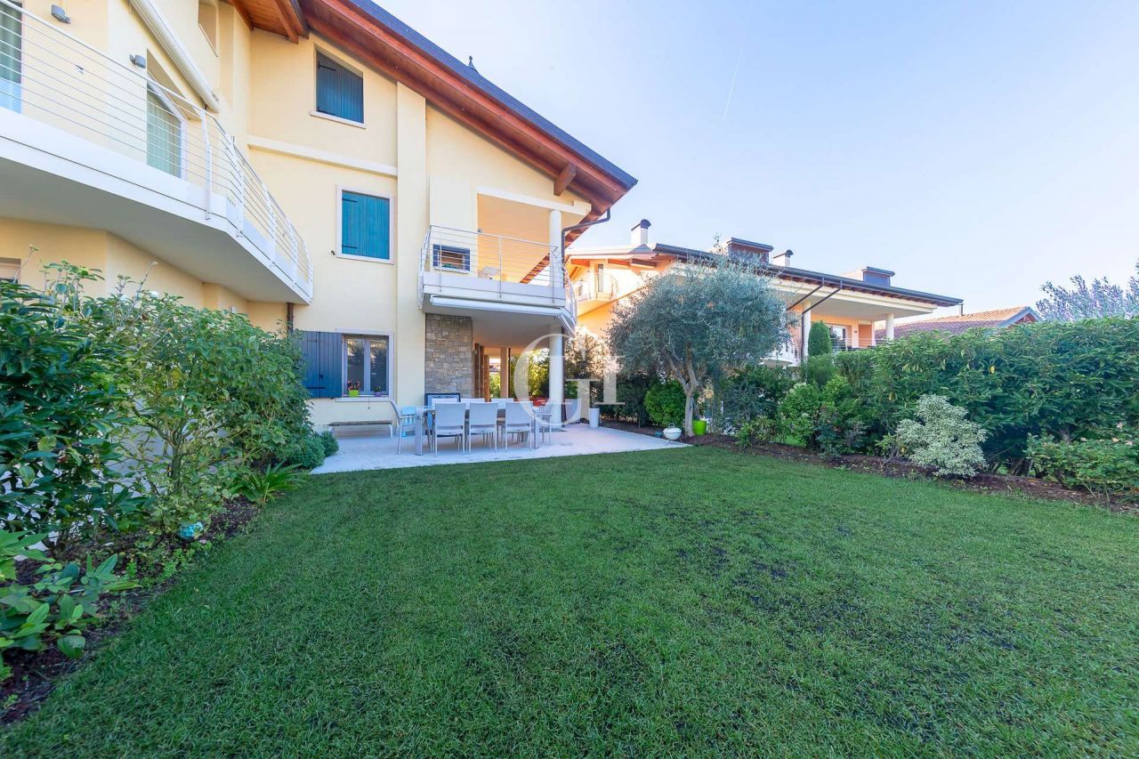 Appartamenti sul Lago di Garda, Italia, 147 m² - foto 17