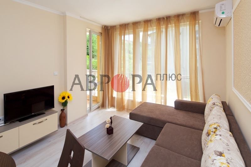 Flat in Sveti Vlas, Bulgaria, 60 m² - picture 10