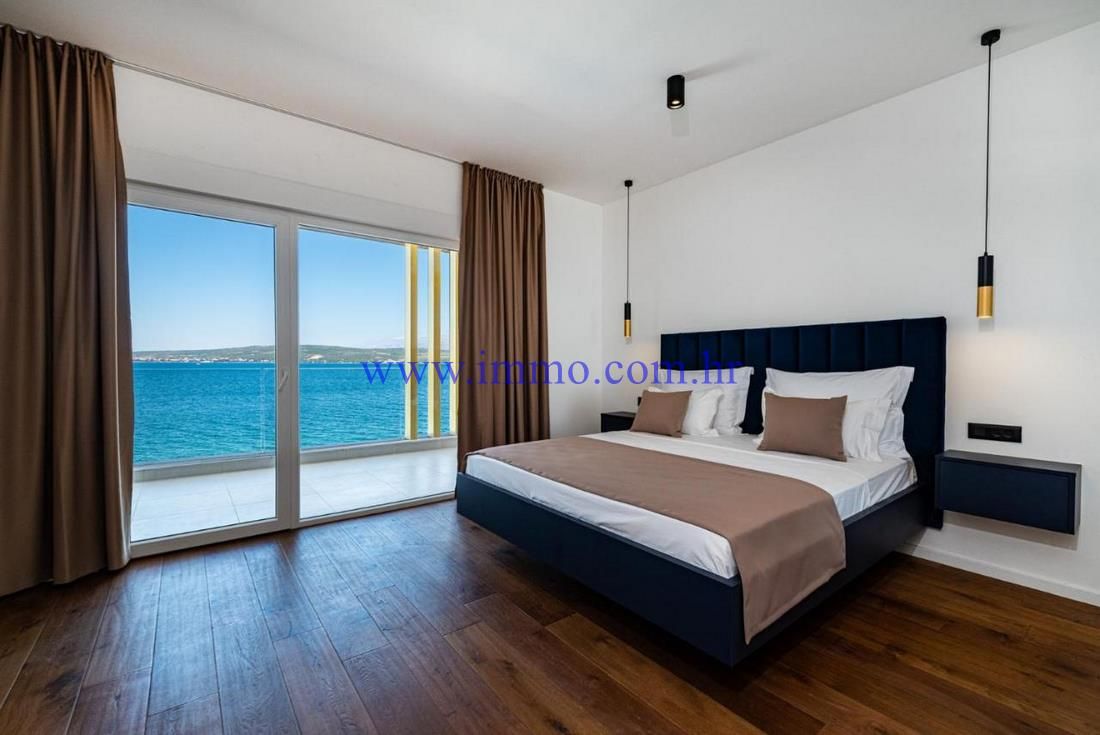 Villa in Zadar, Croatia, 350 m² - picture 7