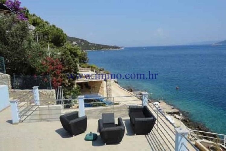 Villa in Trogir, Kroatien, 450 m² - Foto 1