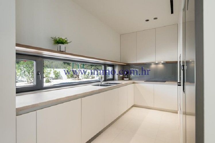 Villa in Primosten, Croatia, 300 m² - picture 6