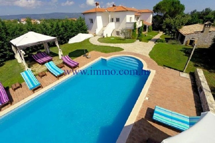 Villa à Marcana, Croatie, 452 m² - image 1