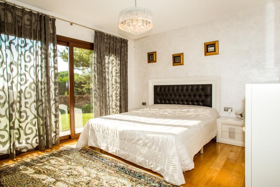 Villa à Lloret de Mar, Espagne, 210 m² - image 9