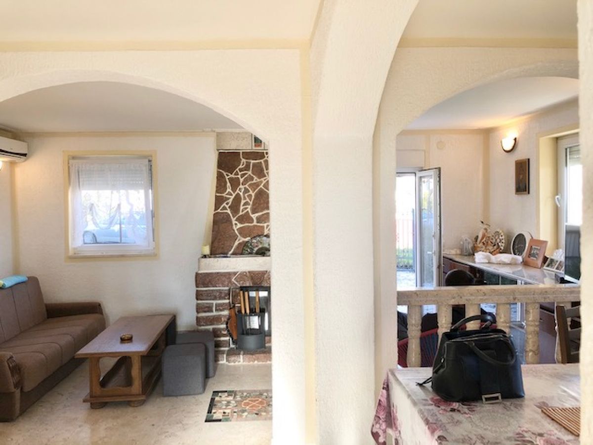 Haus in Krimovica, Montenegro, 180 m² - Foto 4