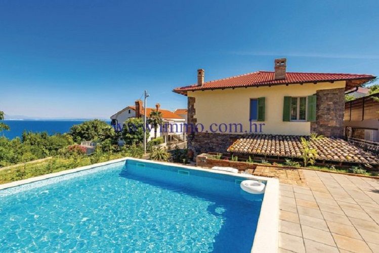 Villa a Opatija, Croazia, 260 m² - foto 16