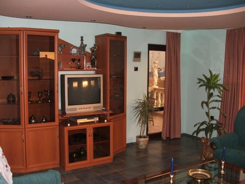 Casa a Varna, Bulgaria, 240 m² - foto 8