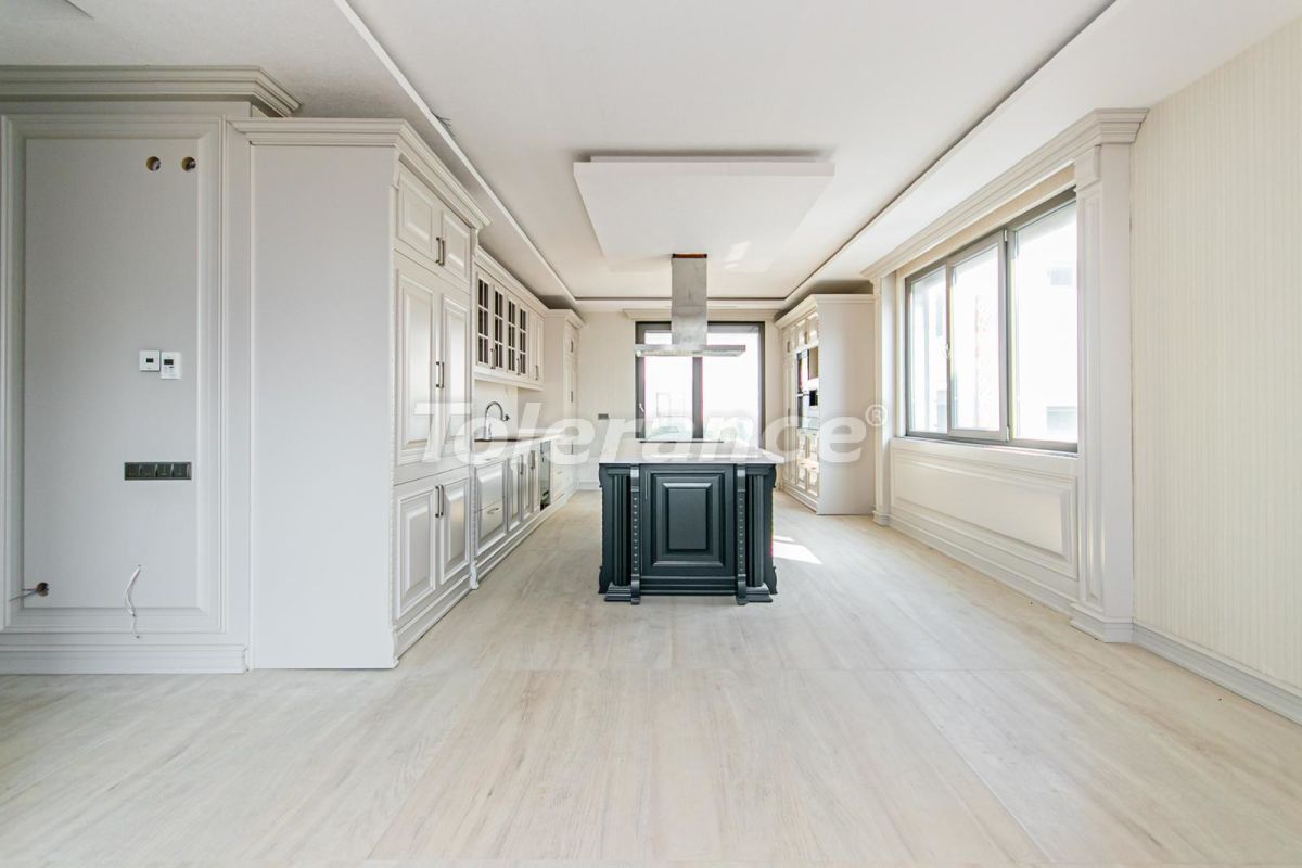 Villa à Lara, Turquie, 450 m² - image 9