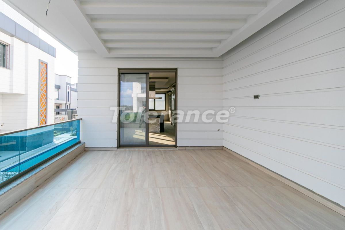 Villa à Lara, Turquie, 450 m² - image 14