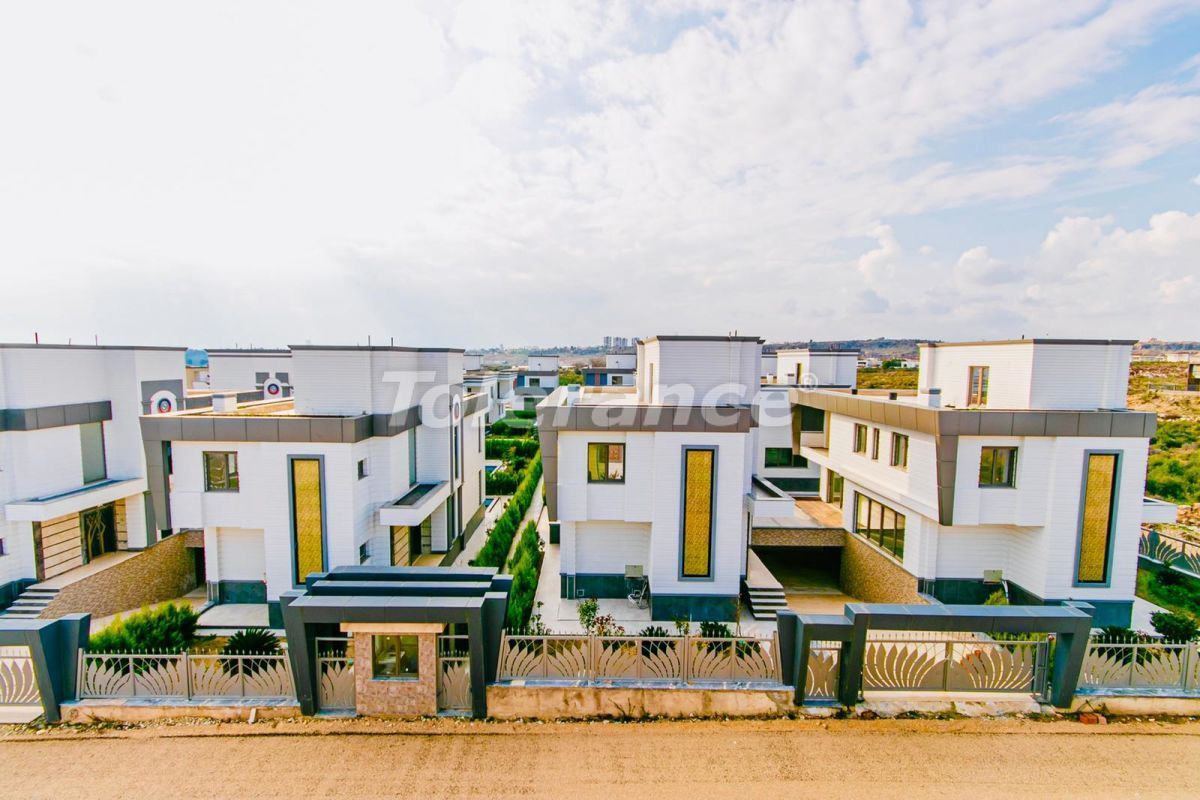 Villa à Lara, Turquie, 450 m² - image 19