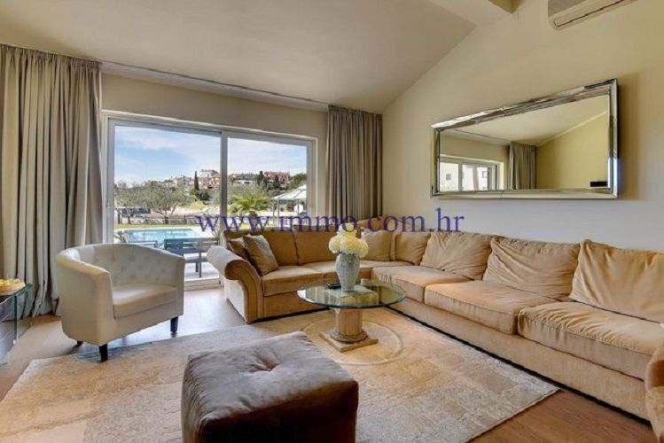 Villa a Pola, Croazia, 260 m² - foto 3