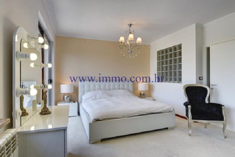 Villa a Pola, Croazia, 260 m² - foto 9