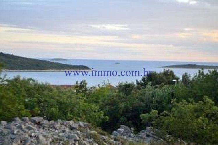 Land in Primosten, Croatia, 7 000 m² - picture 1