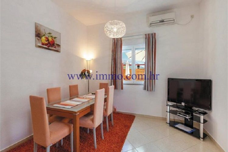 Casa a Podstrana, Croazia, 528 m² - foto 4