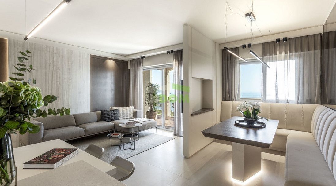 Apartment in Monte-Carlo, Monaco, 140 m² - picture 2