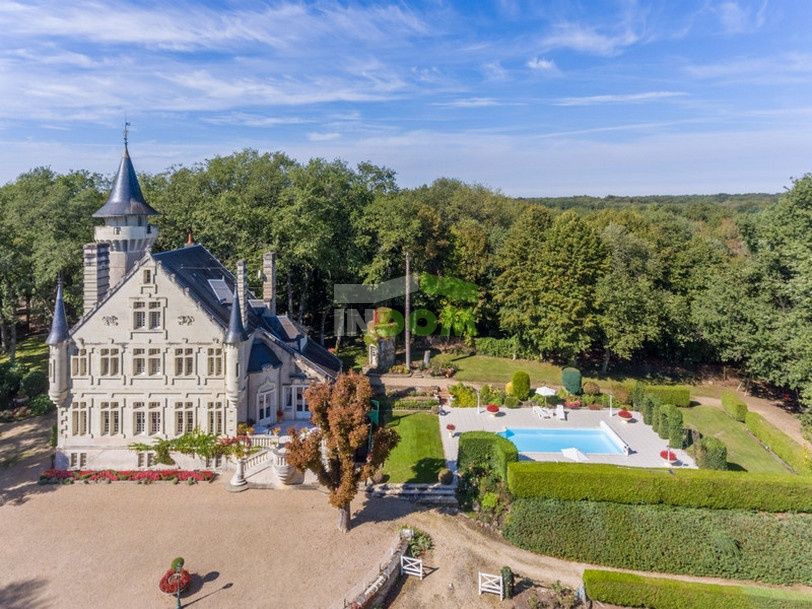 Schloß in Poitou-Charentes, Frankreich, 450 m² - Foto 2
