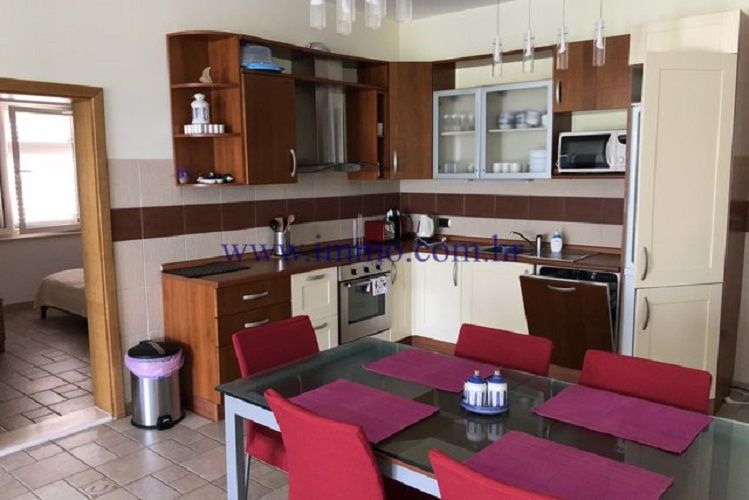 Maison sur le Brač, Croatie, 225 m² - image 2