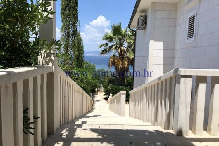 Maison sur le Brač, Croatie, 225 m² - image 10
