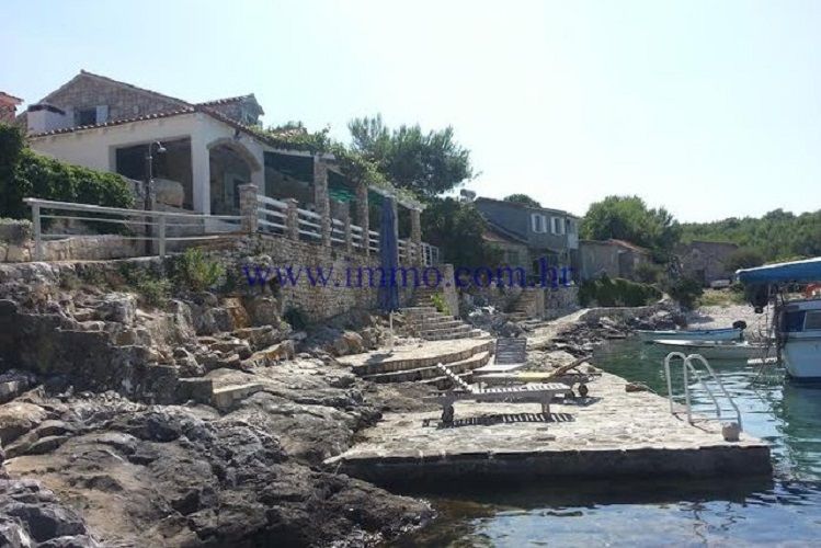 Villa in Vis, Kroatien, 120 m² - Foto 1