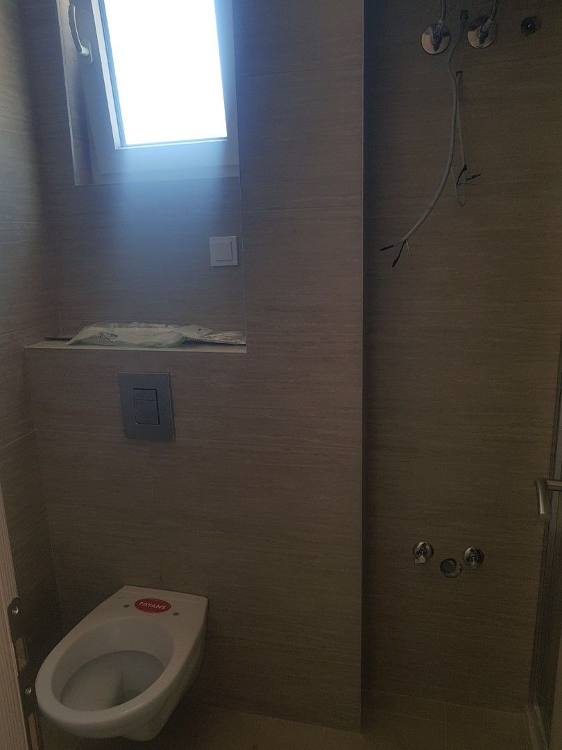 Appartamento a Tivat, Montenegro, 93 m² - foto 4