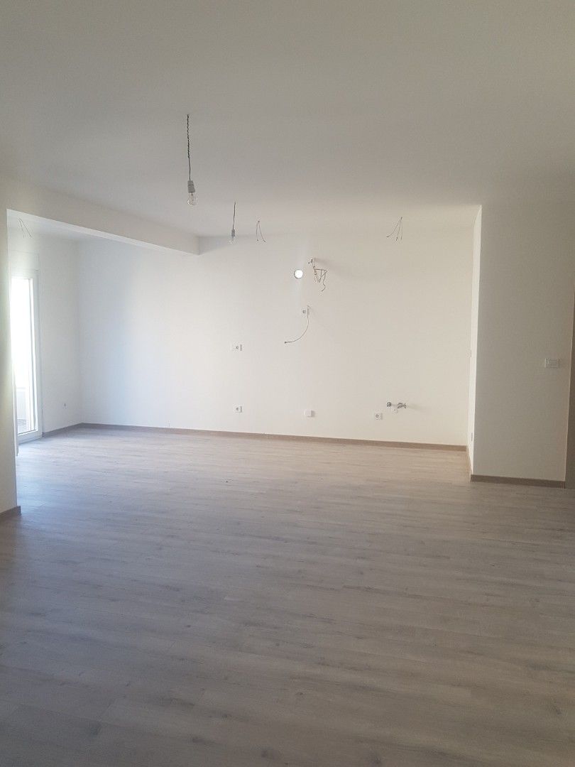 Appartamento a Tivat, Montenegro, 93 m² - foto 6