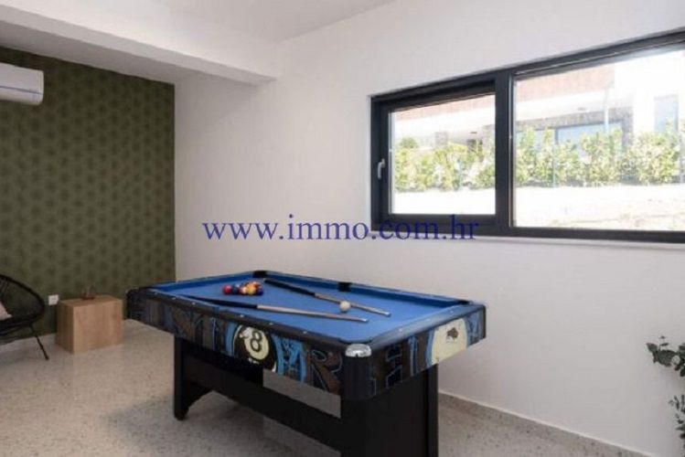 Villa in Primosten, Croatia, 300 m² - picture 14