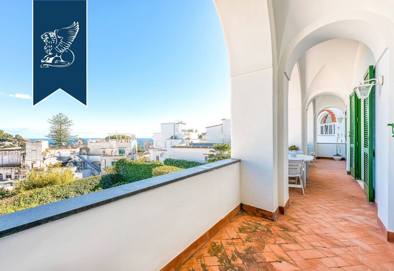 Apartamento en Capri, Italia, 450 m² - imagen 1