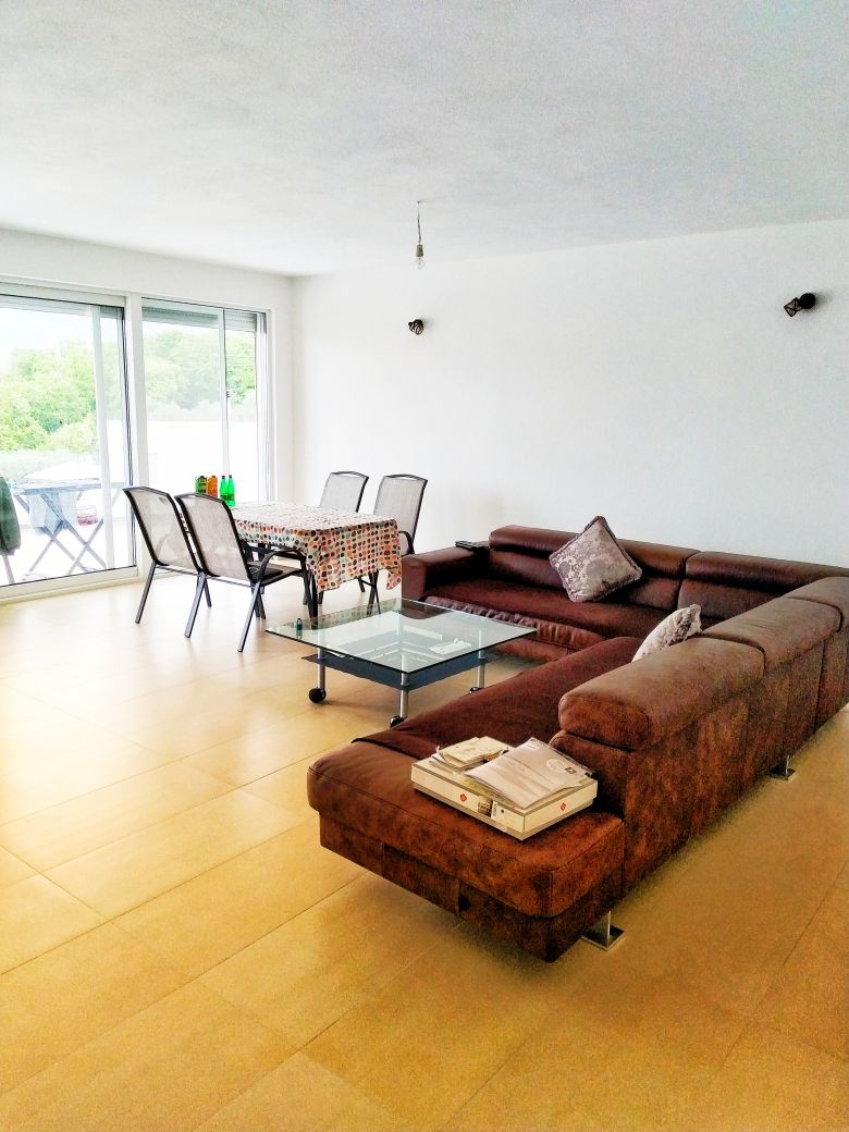 Haus in Bar, Montenegro, 257 m² - Foto 2